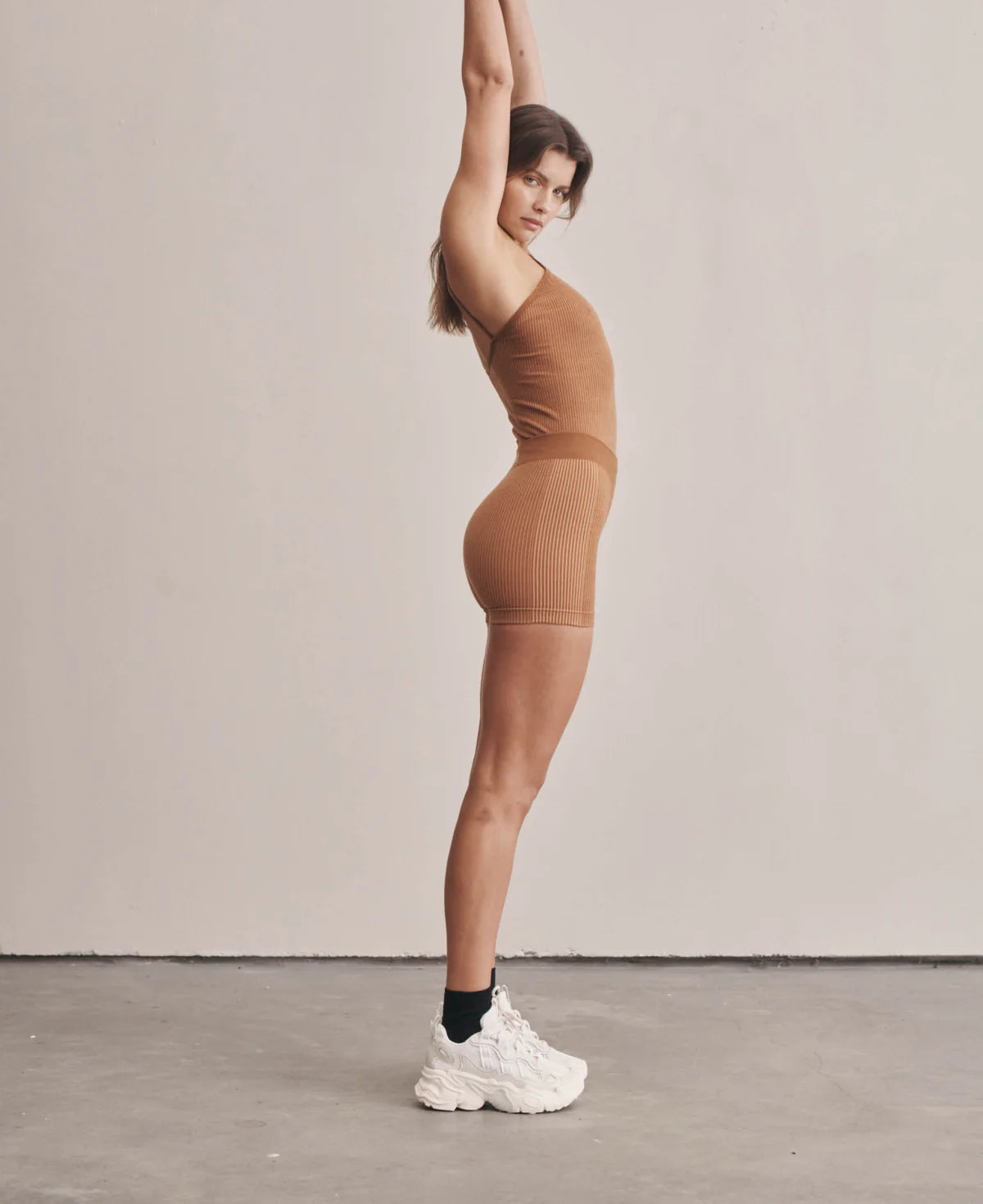 CLASSIC WOOL MICRO SHORT - SPICE