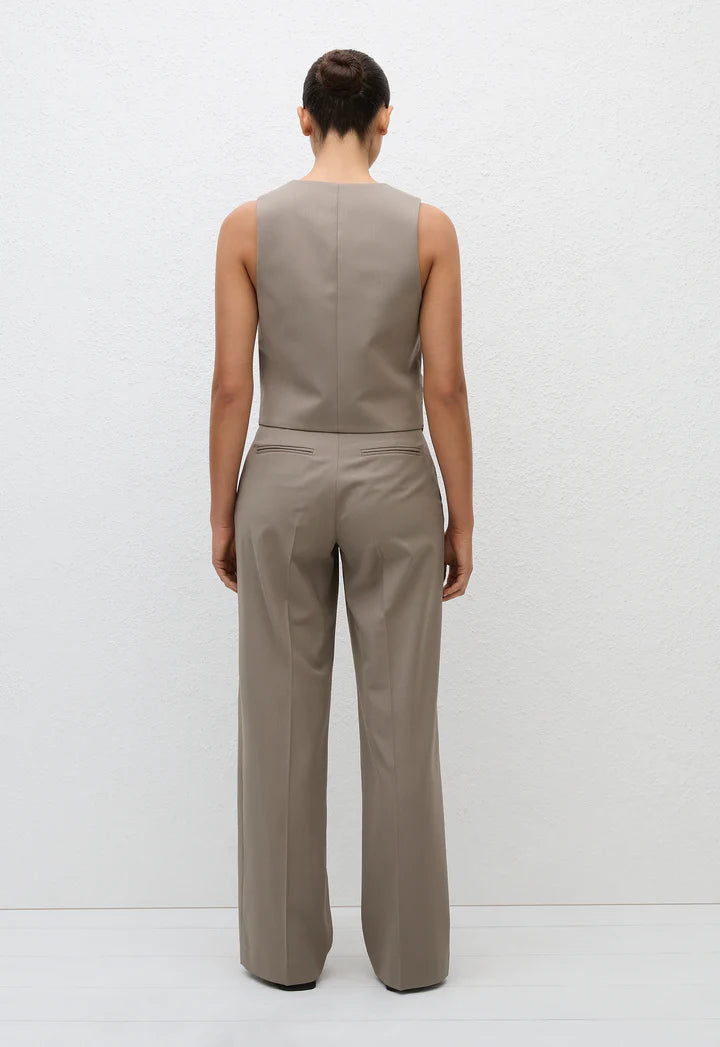 TAILORED WAISTCOAT - TAUPE