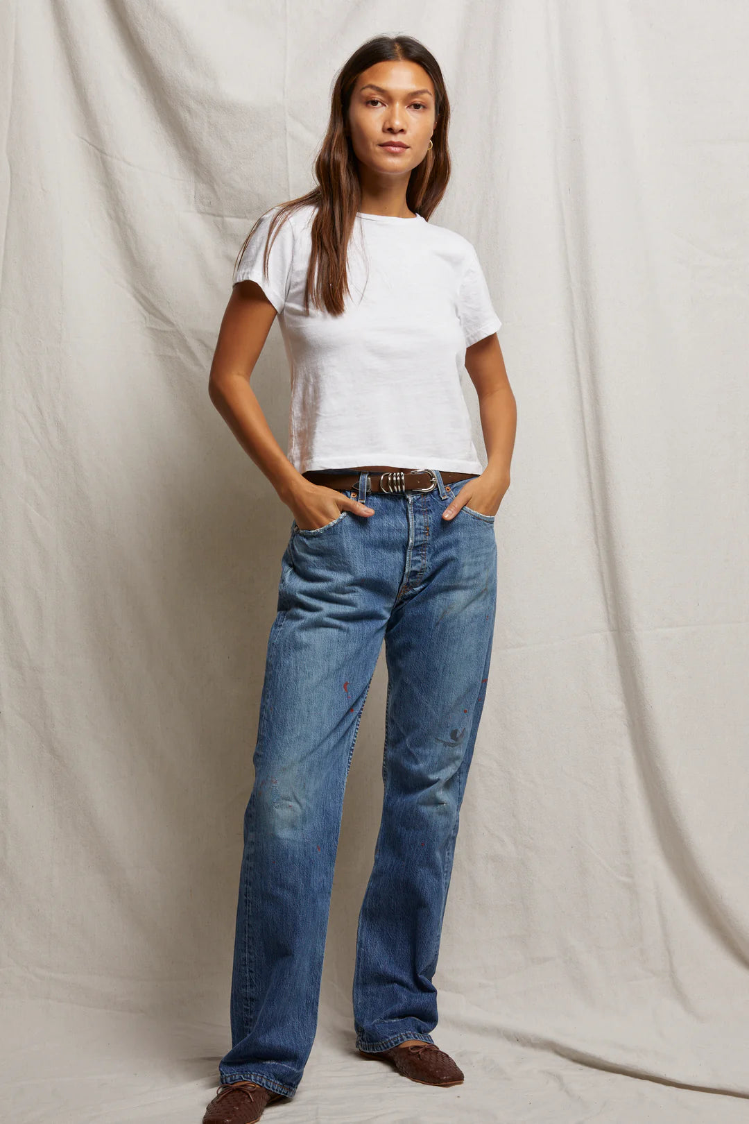LISA SLIM CREW TEE - WHITE