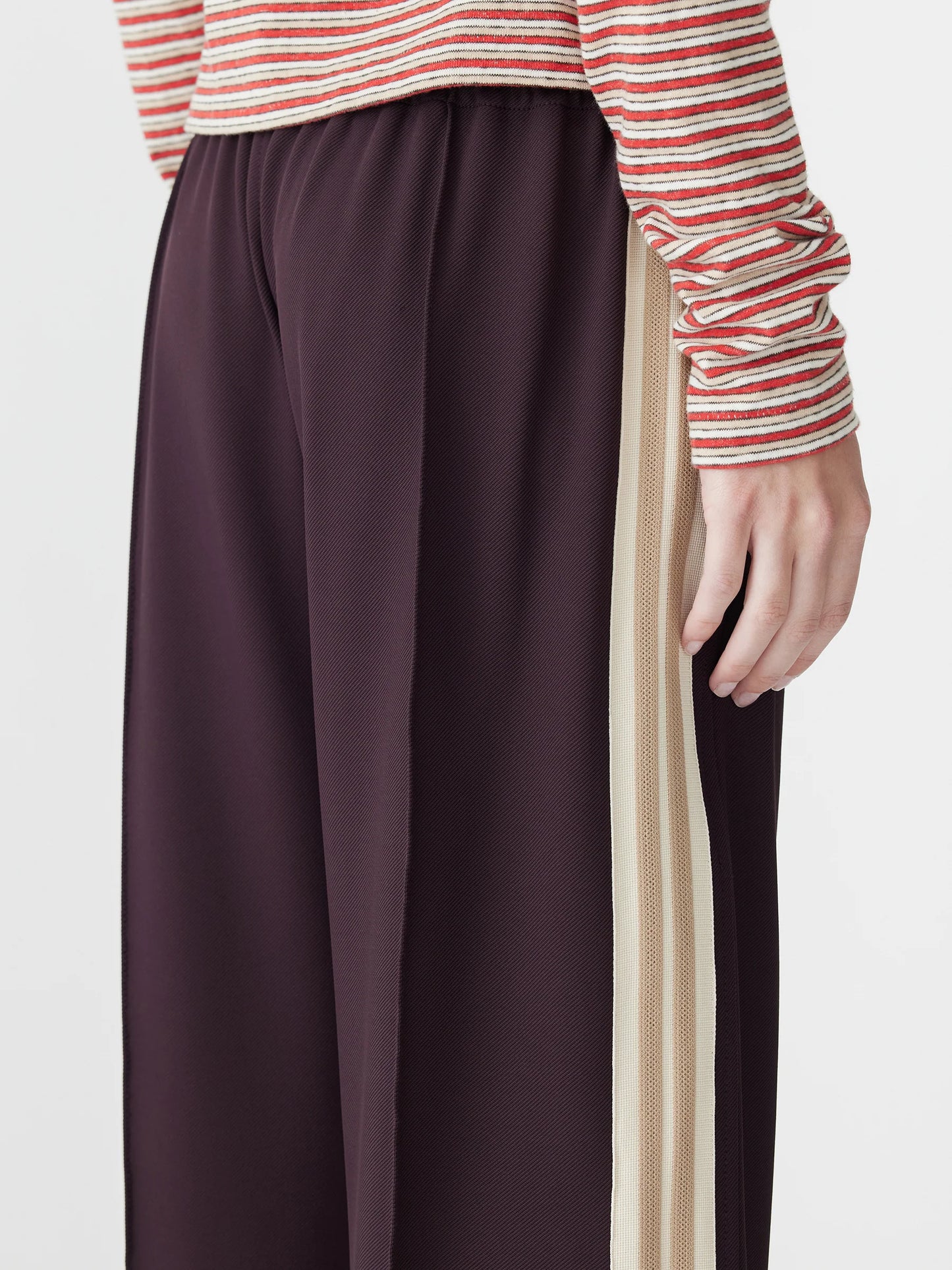 WIDE LEG ATHLETIC TAPE PANT - DARK PLUM
