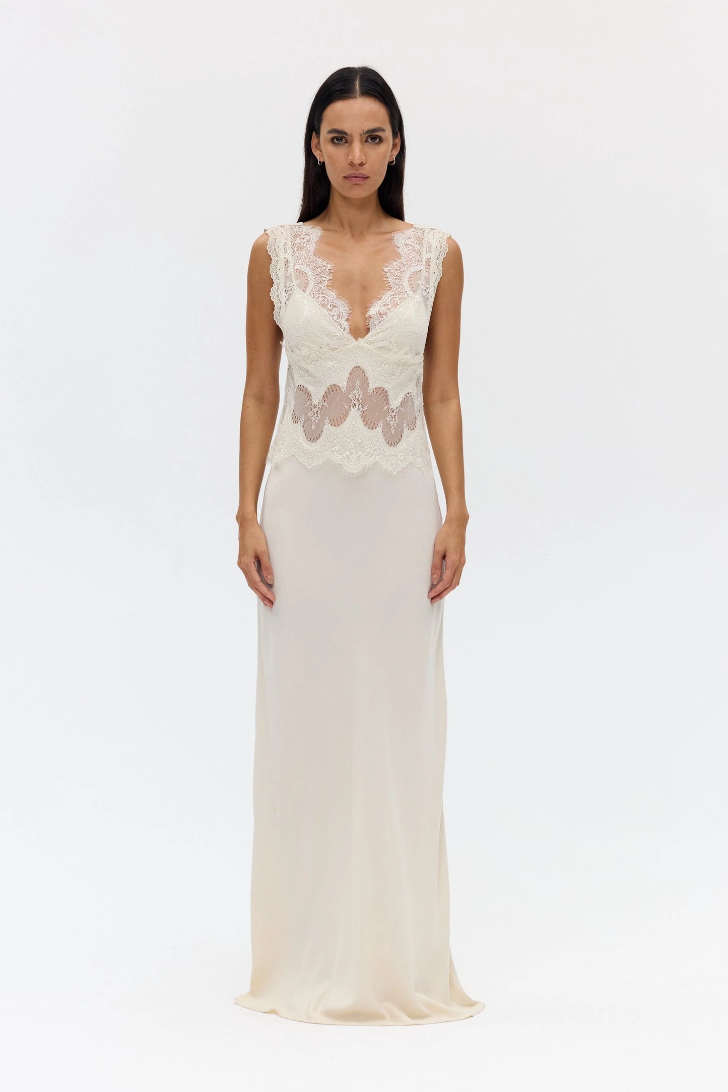 (PRE-ORDER) VISIONS LACE FLOOR LENGTH DRESS - BUTTERCREAM