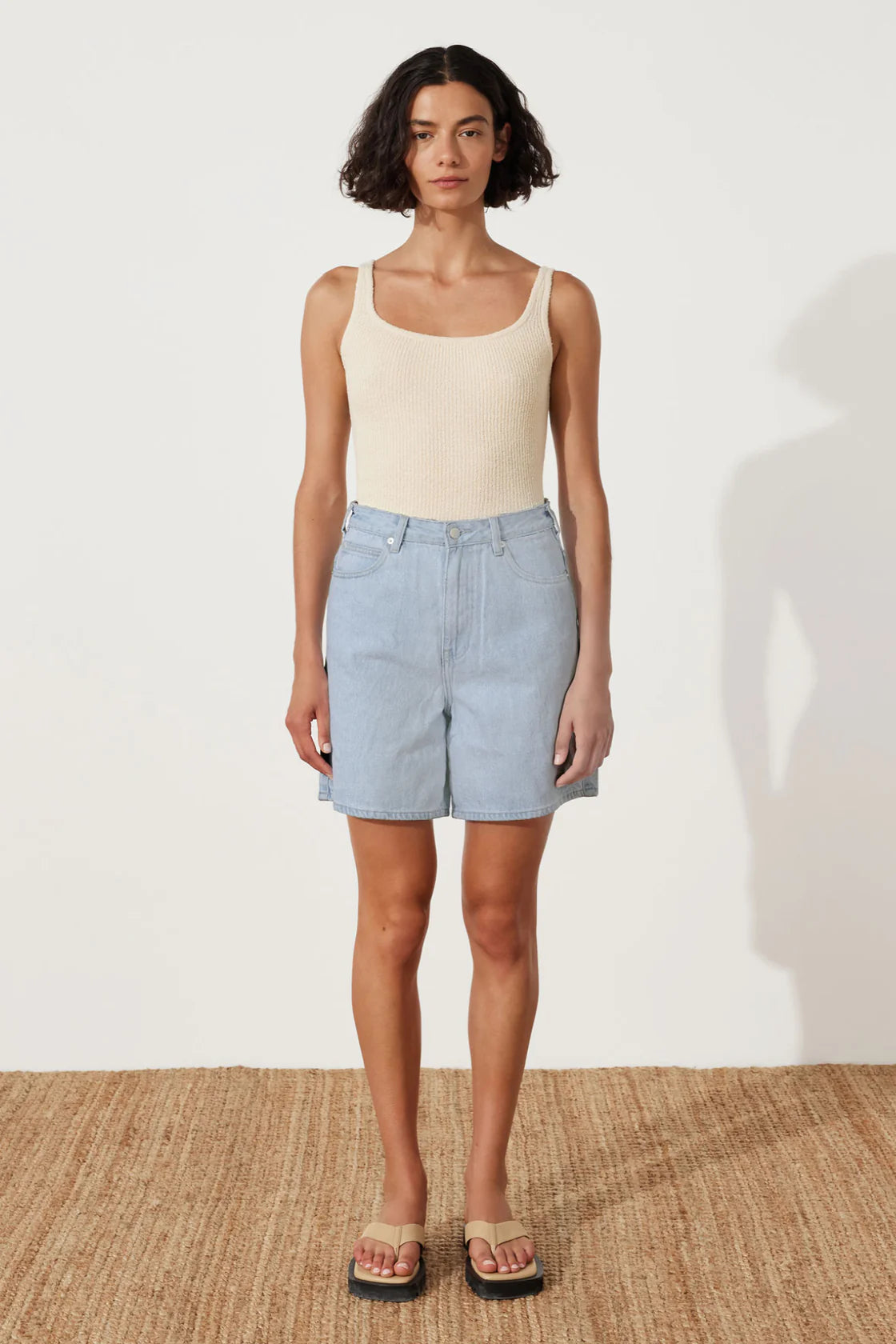RECYLCED COTTON WALK SHORT - LIGHT WASH