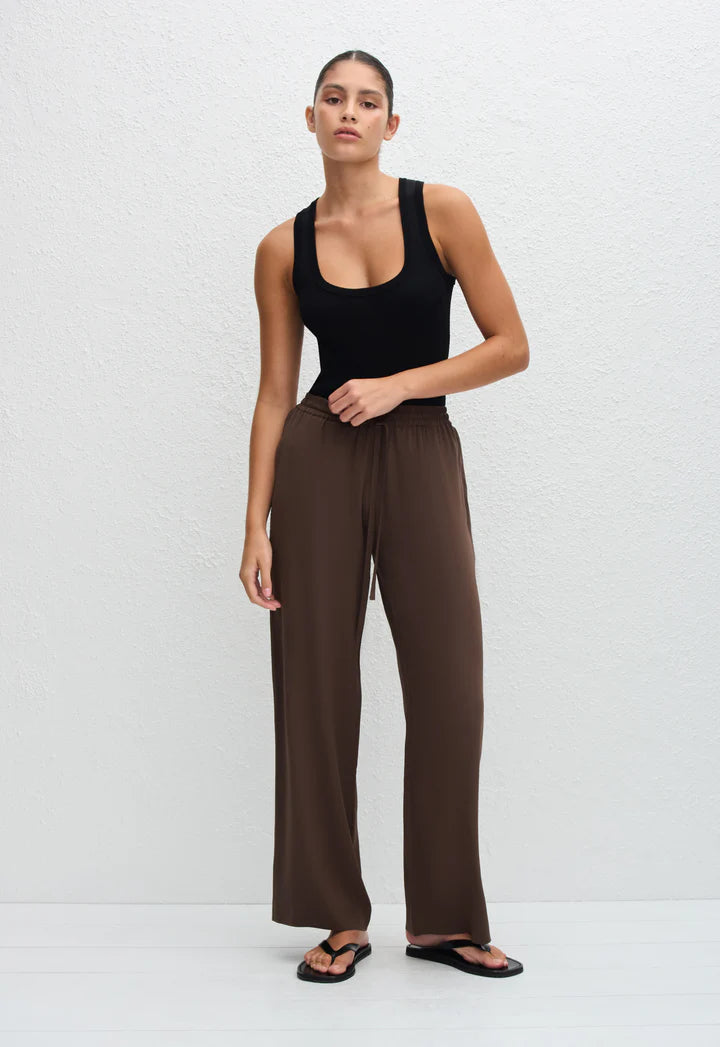 DRAWSTRING TROUSER - TRUFFLE