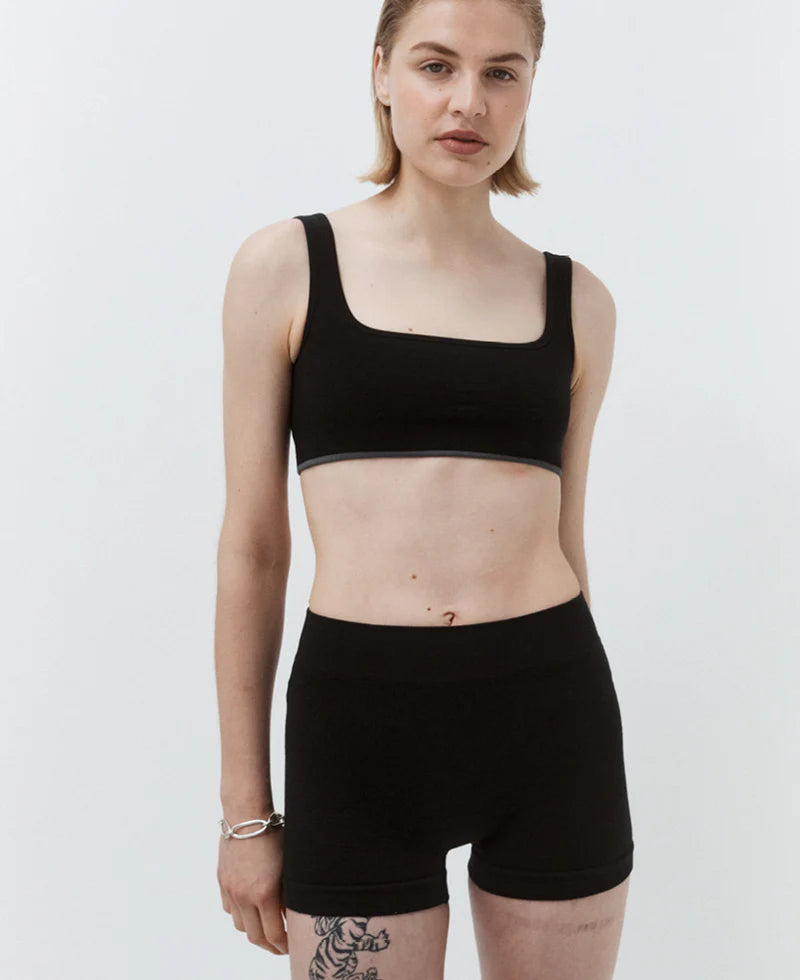 M17 CLASSIC WOOL MICRO SHORT - BLACK