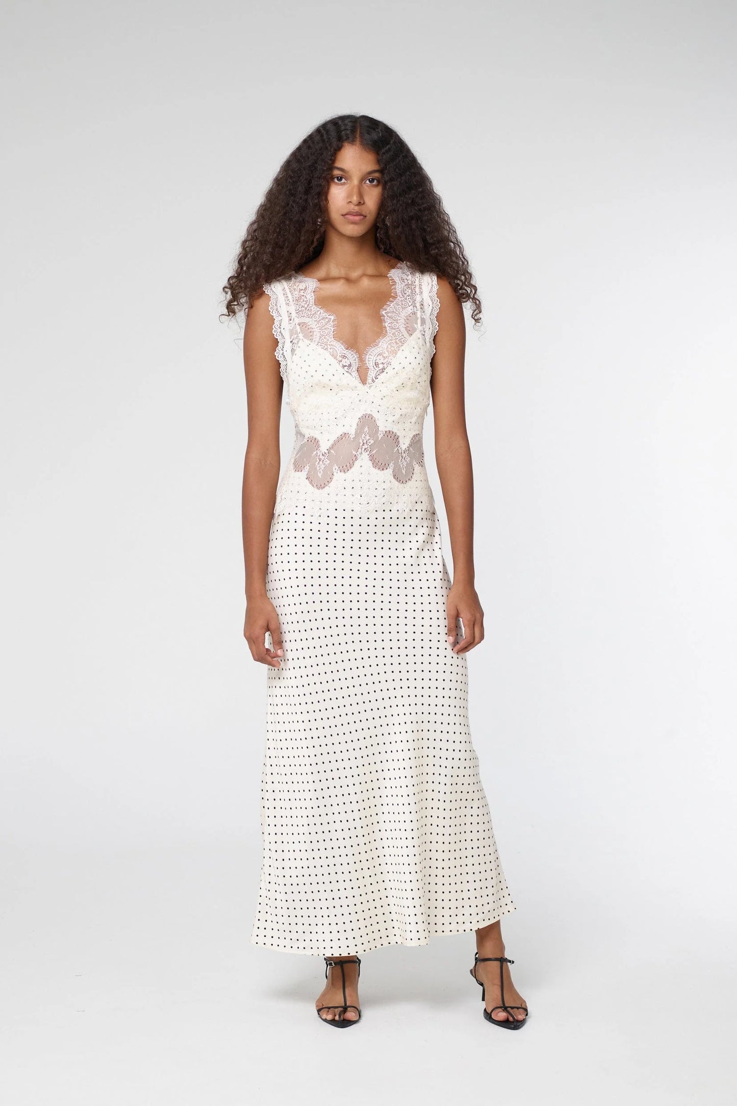 (PRE-ORDER) VISIONS LACE MAXI DRESS - CREAM POLKA DOT