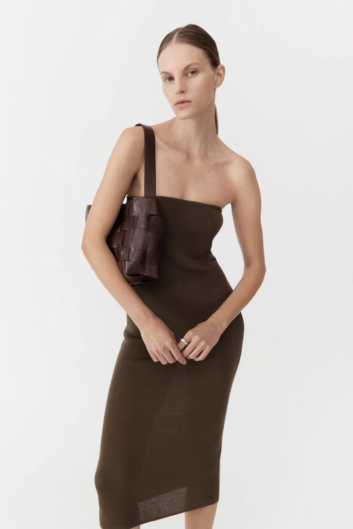 WOVEN MINI TOTE - CHOCOLATE