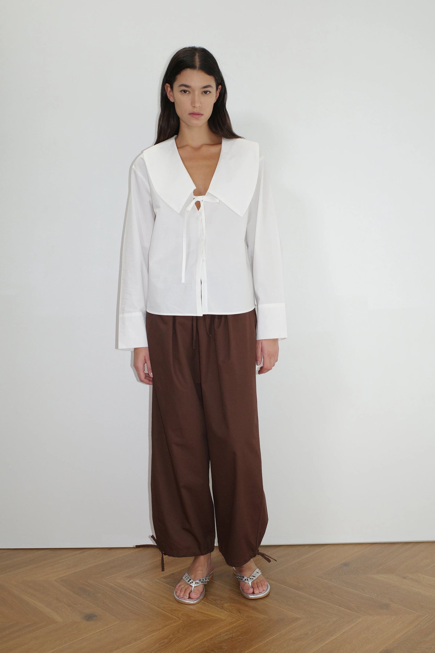 COLLARED TIE SHIRT - WHITE