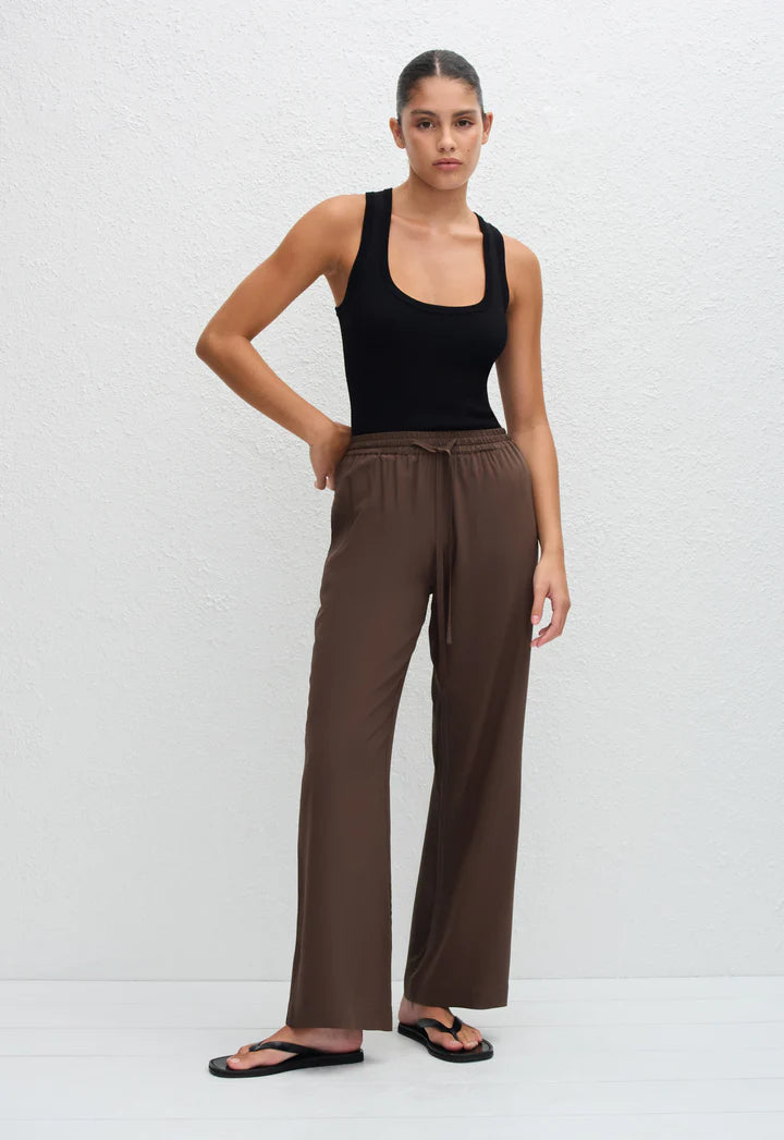DRAWSTRING TROUSER - TRUFFLE