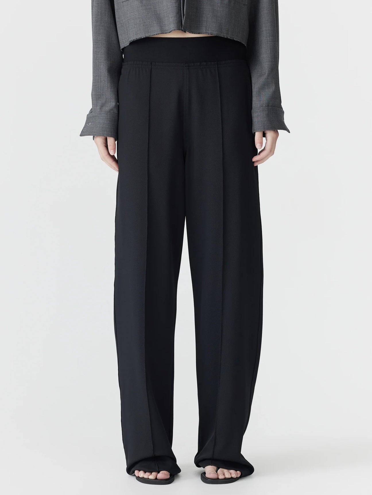ELASTIC DETAIL TWILL PANT - BLACK