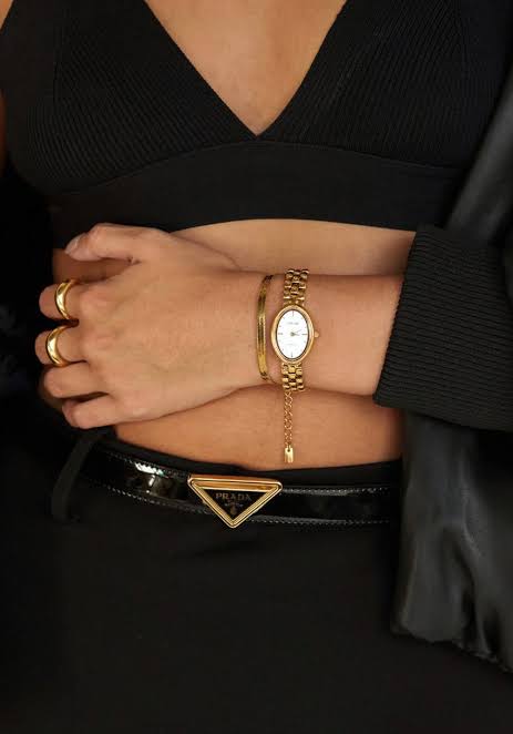 PHOEBE WATCH - GOLD 18KT