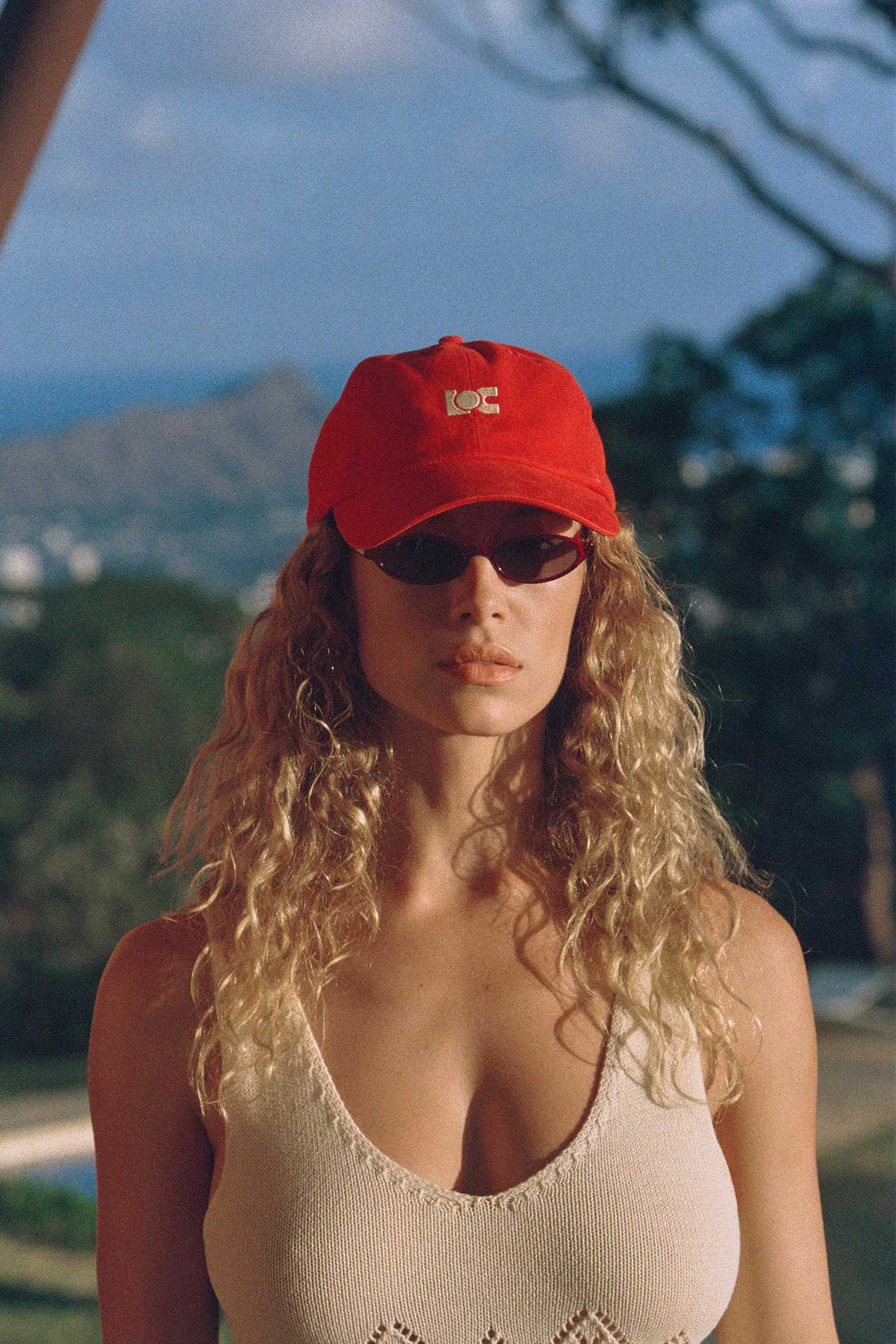 THE LOC CAP - RED