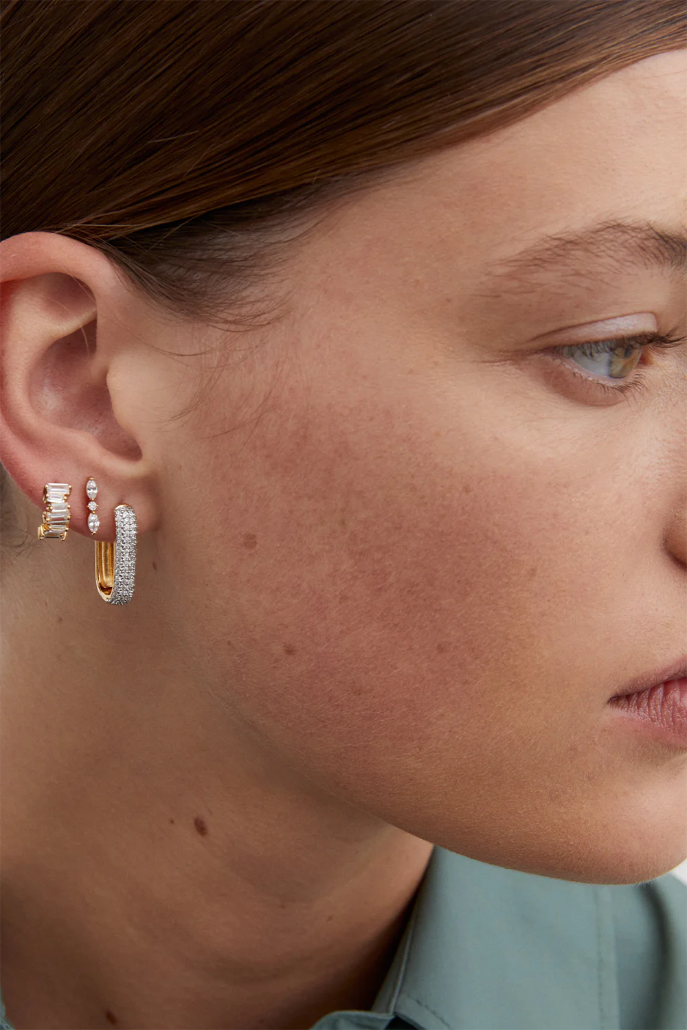 SAINTE EARRINGS MEDIUM - GOLD