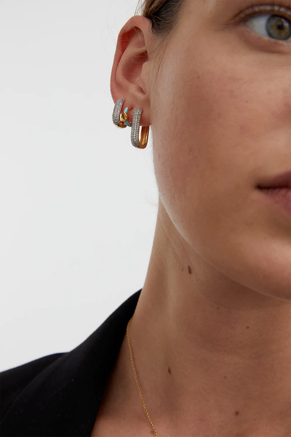 SAINTE EARRINGS MEDIUM - GOLD