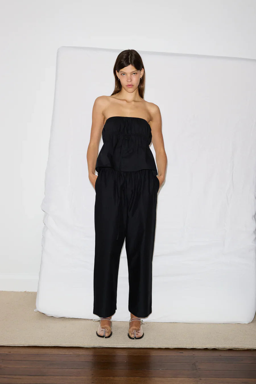 THE EASE TROUSER - BLACK