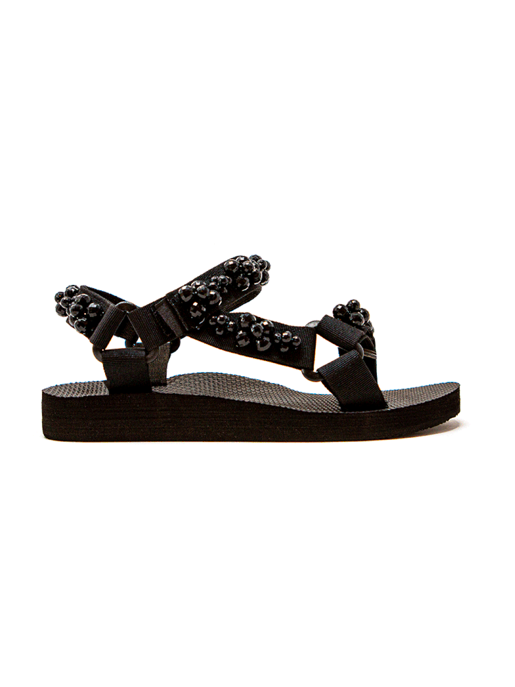 TREKKY SANDAL - BLACK PEARLS