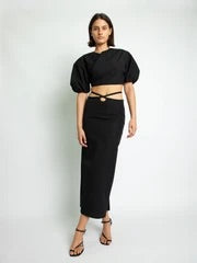 CROPPED TIE TEE - BLACK
