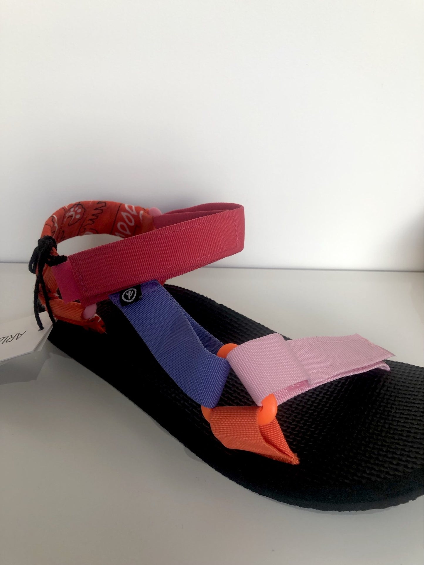 TREKKY SANDAL - COLOR BLOCK