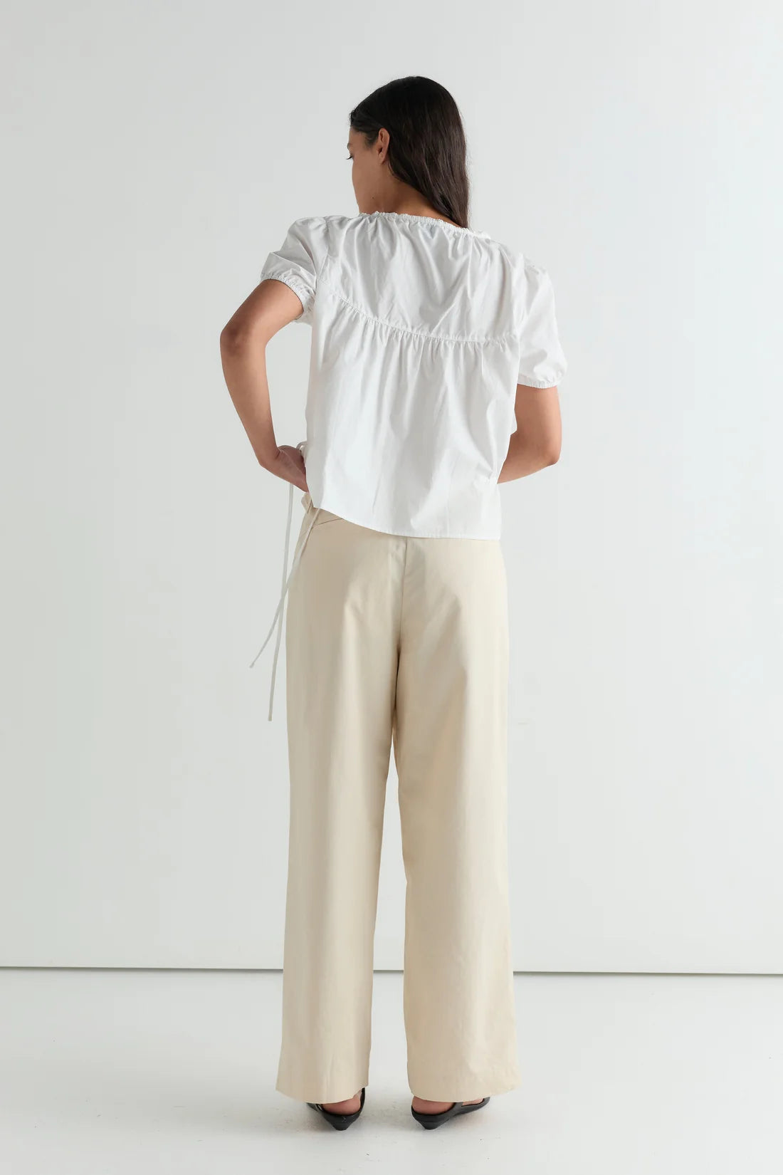 (PRE-ORDER) BLOUSE TOP - WHITE