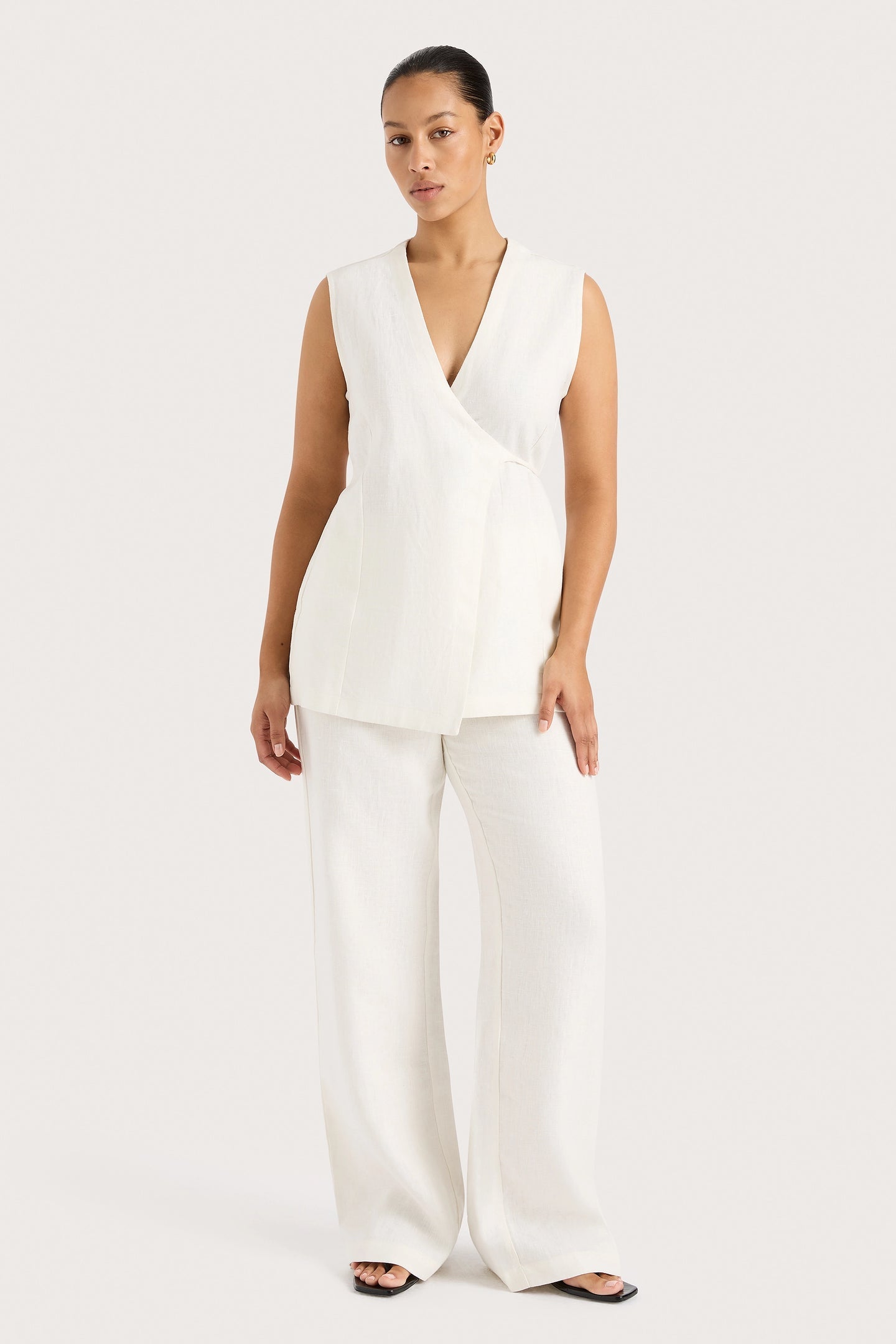 LULEA WRAP VEST - WHITE