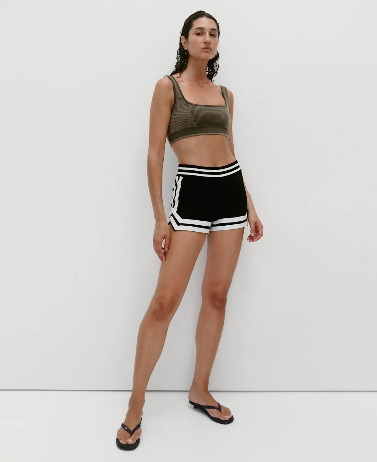 ORGANIC RYDELL SHORT - BLACK