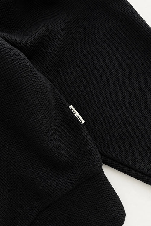 BLACK WAFFLE TEXTURED SWEATSHIRT - BLACK
