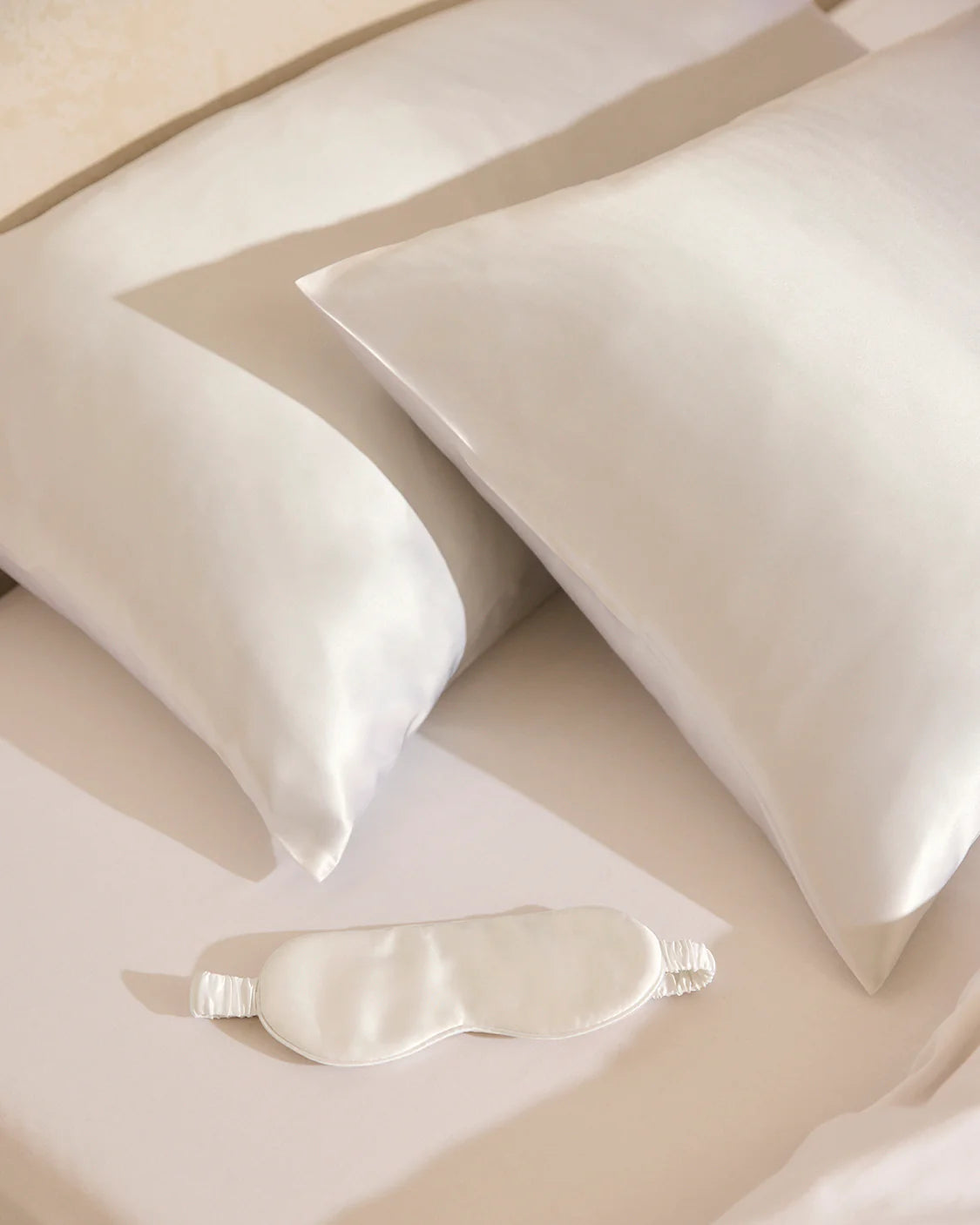 SILK PILLOWCASE - MILKSHAKE