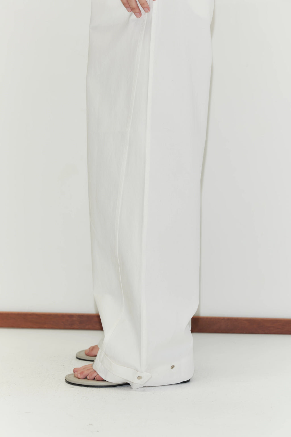 SNAP TAB PANT - WHITE