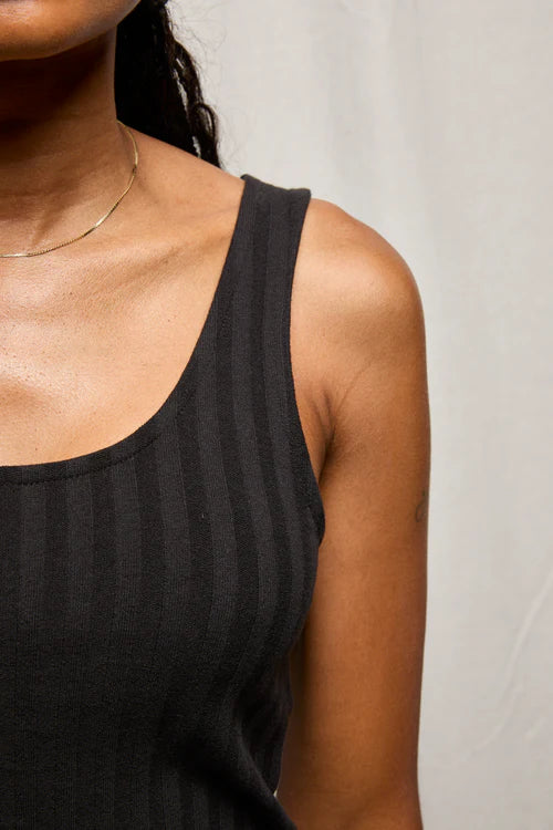 RAE TANK TOP - BLACK