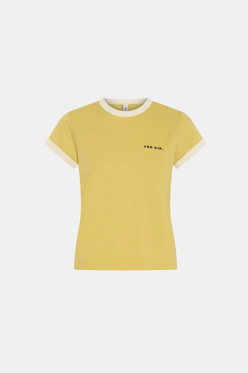 (PRE-ORDER) YES SIR. FITTED TEE - YELLOW