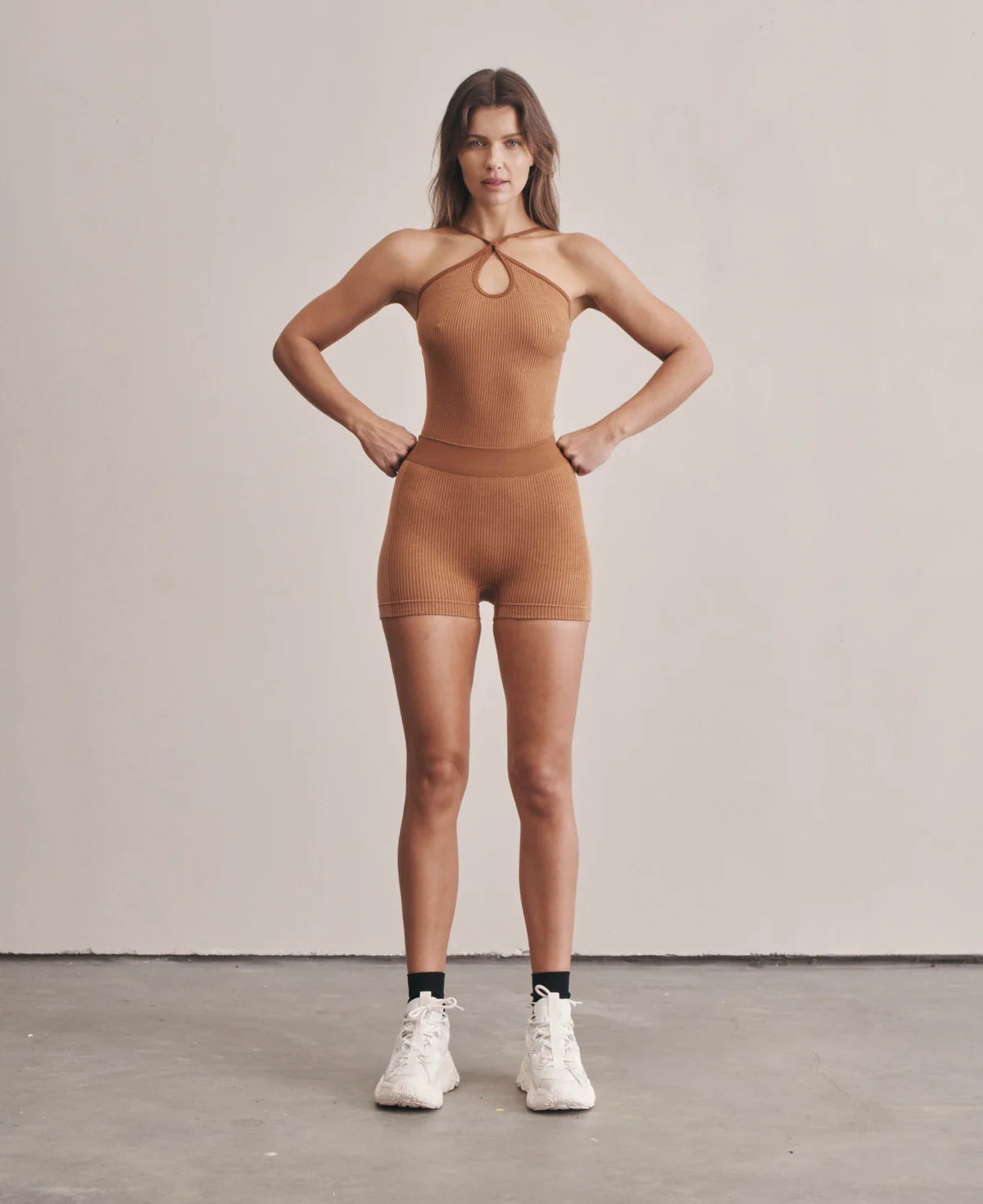 CLASSIC WOOL MICRO SHORT - SPICE