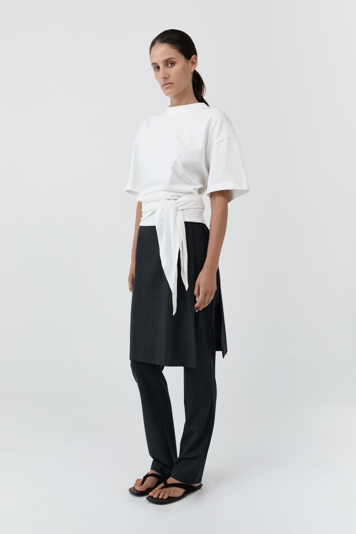COTTON JERSEY SPLIT BLACK TEE - OFF WHITE
