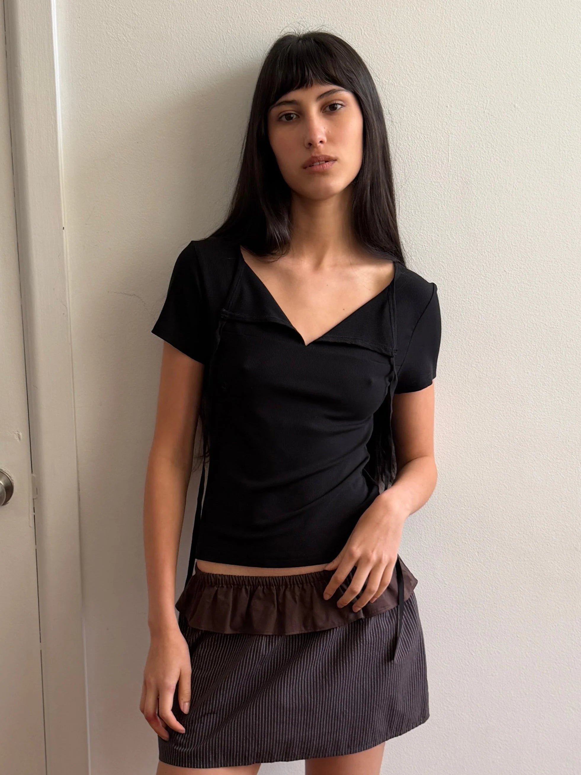 (PRE-ORDER) TIE BACK TEE - BLACK