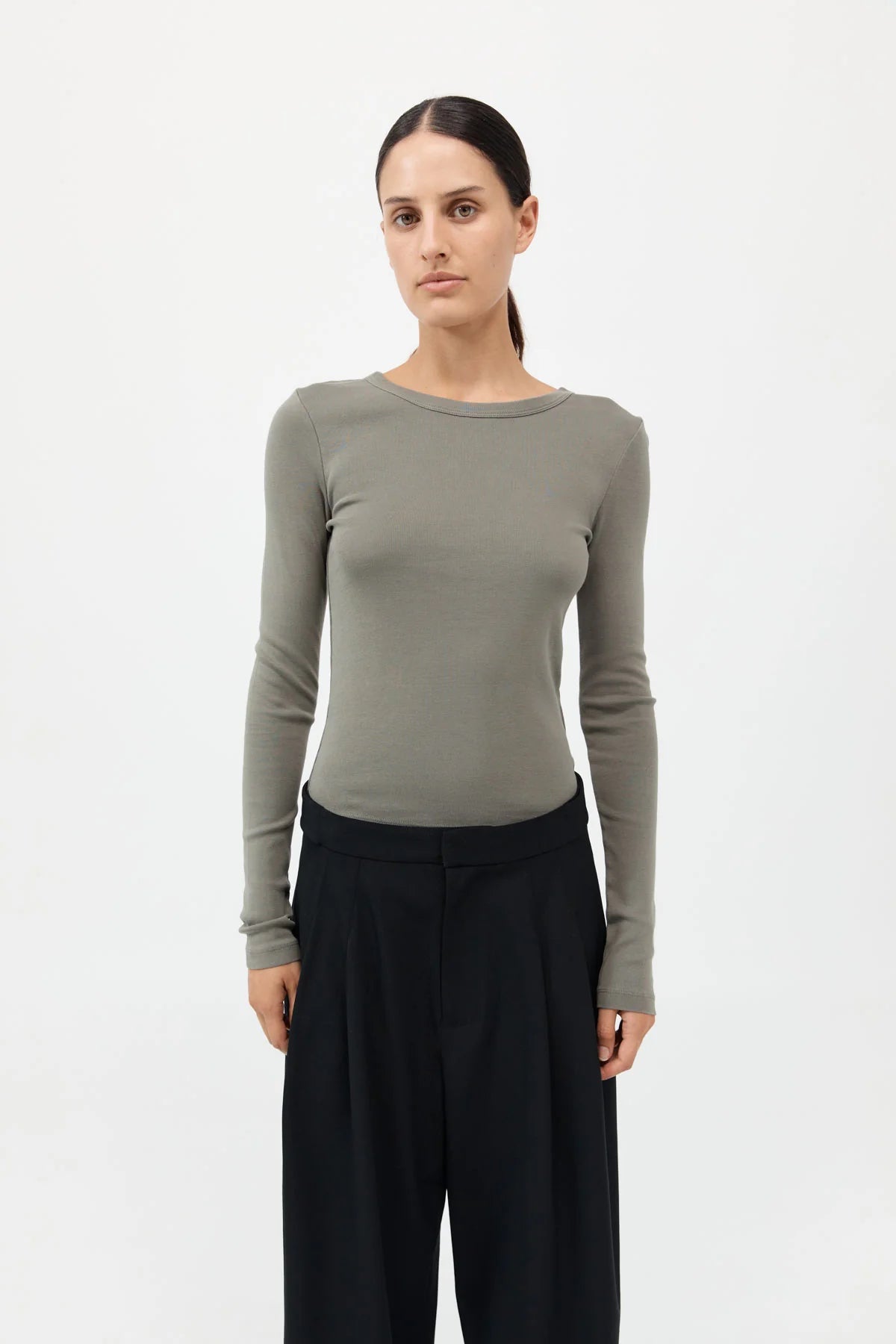 ORGANIC COTTON LONG SLEEVE TOP - SMOKEY OLIVE