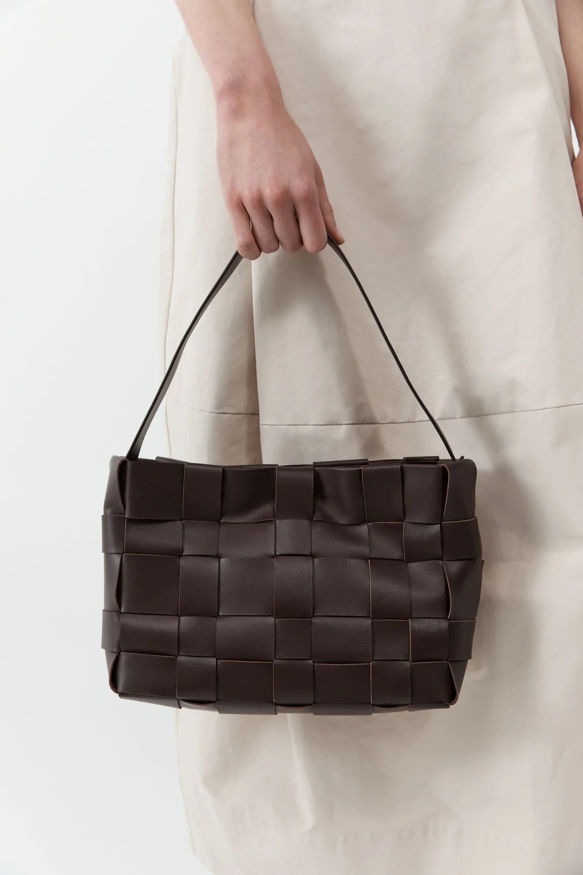 WOVEN MINI TOTE - CHOCOLATE