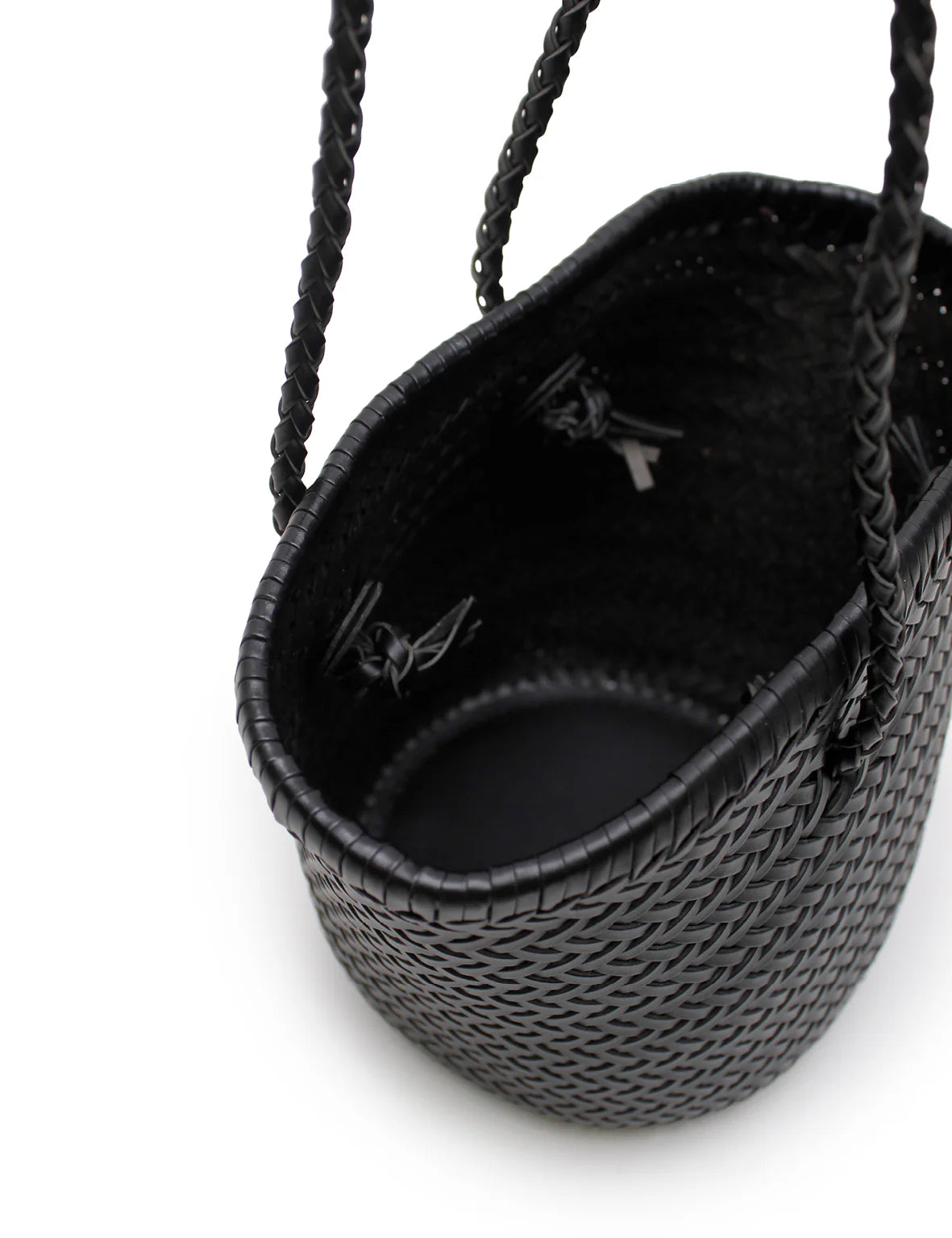 WOVEN BUCKET BAG - BLACK