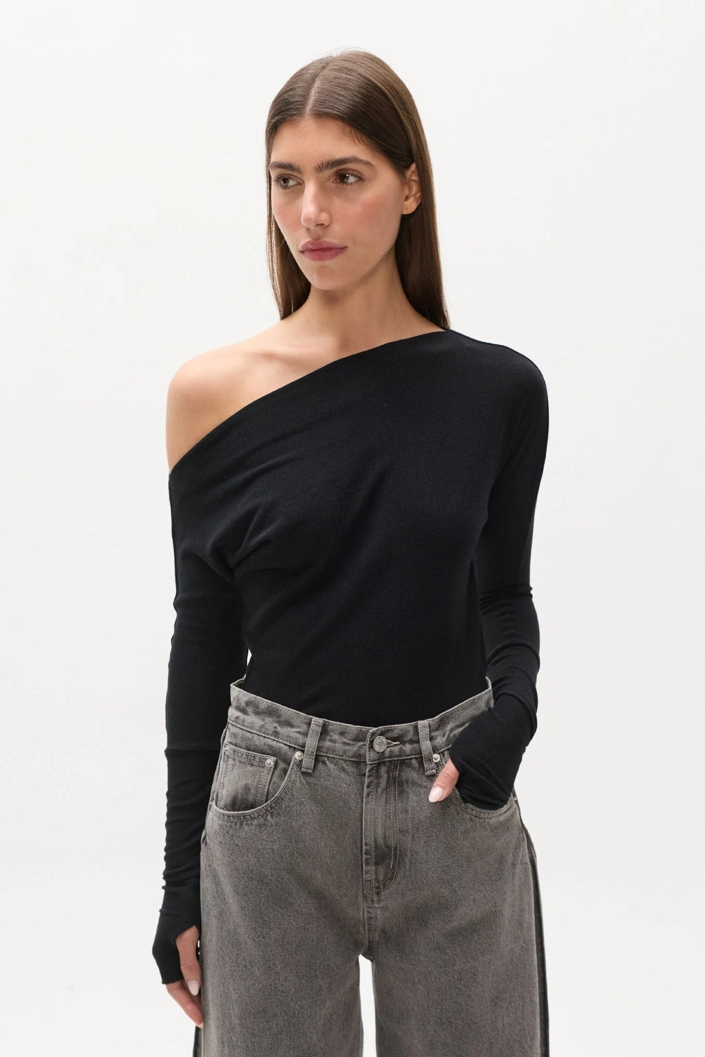 GISELLE KNIT TOP - BLACK
