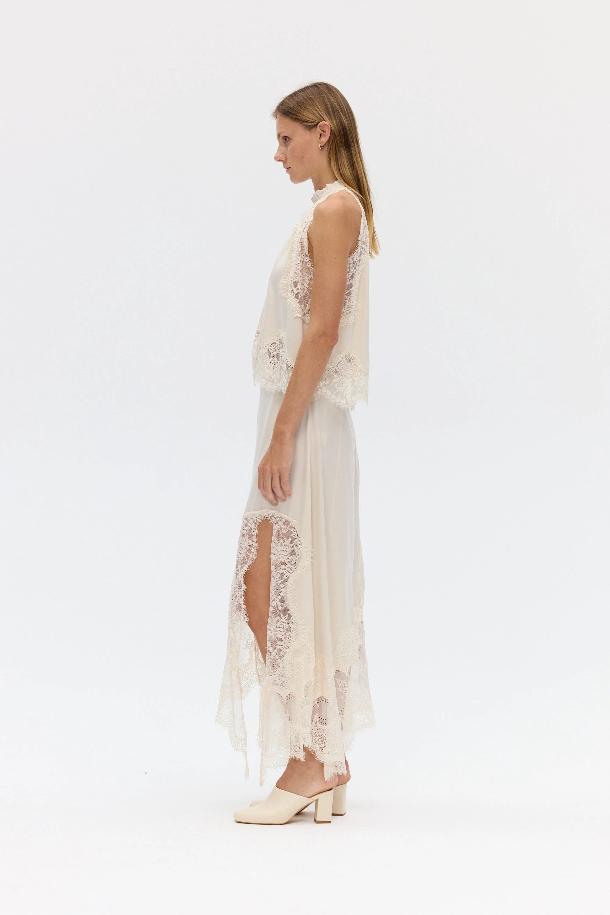 VISIONS LACE SKIRT - BUTTERCREAM