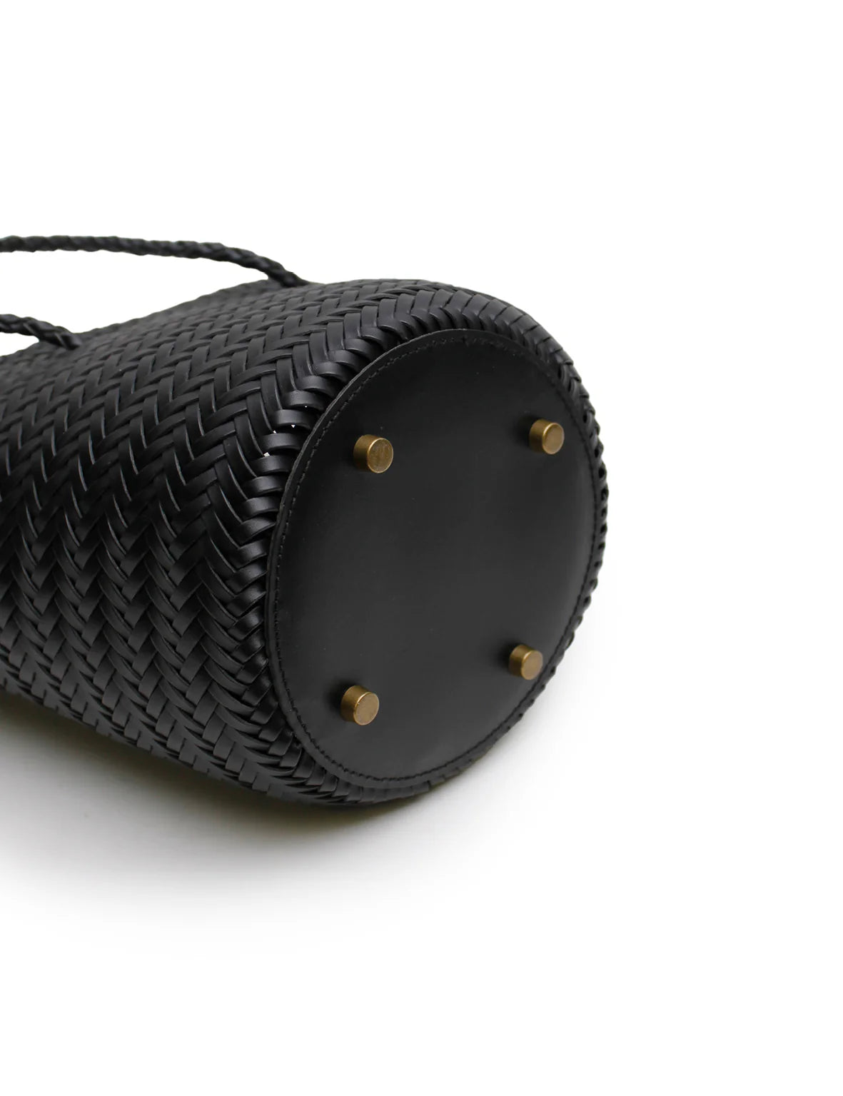 WOVEN BUCKET BAG - BLACK