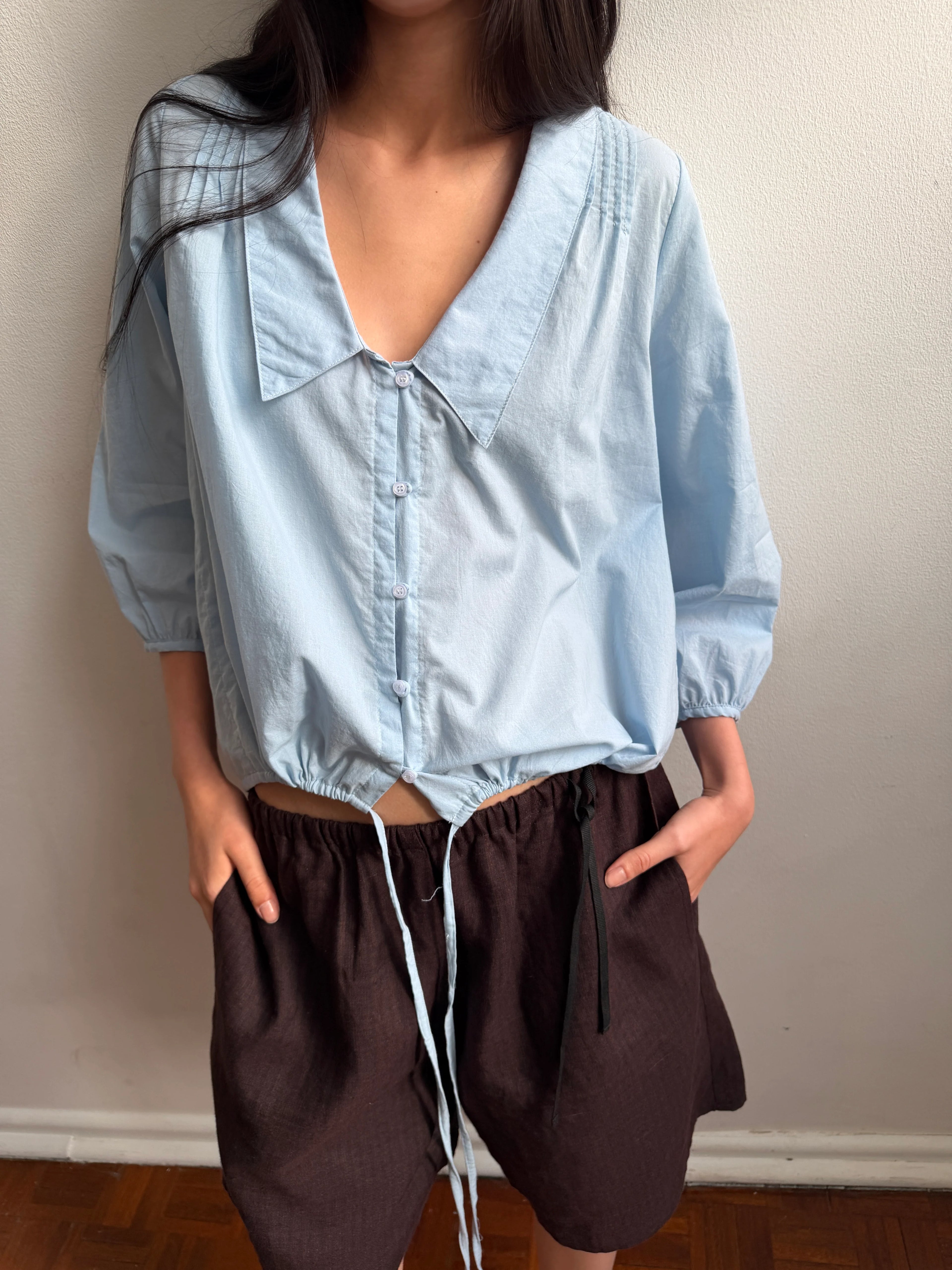 (PRE-ORDER) SHOULDER TUCKS TOP - BABY BLUE