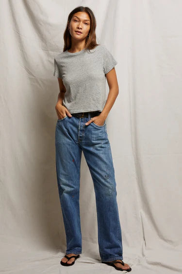 LISA SLIM CREW TEE - HEATHER GREY