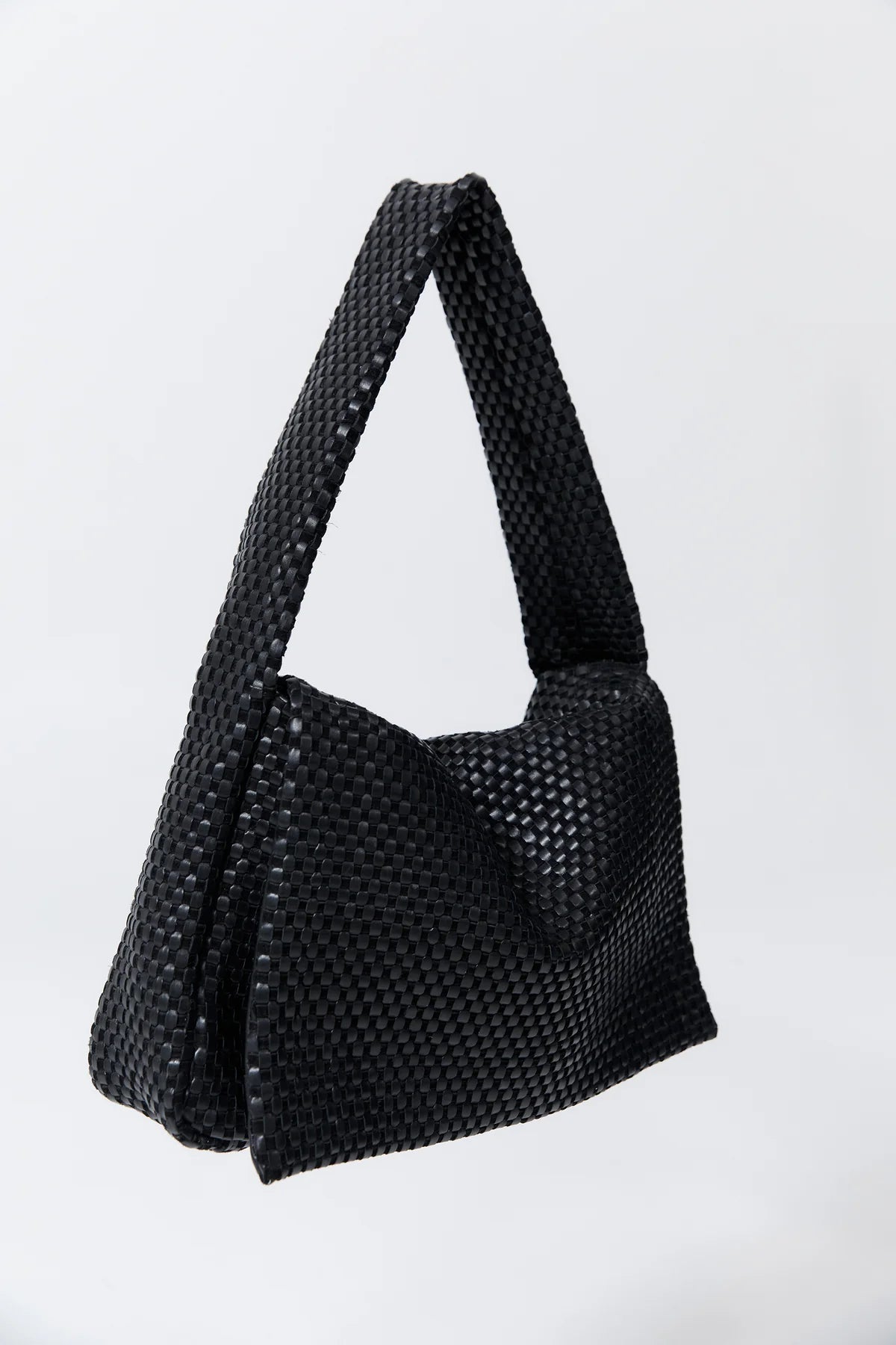 LATTICE EVERYDAY SATCHEL - BLACK