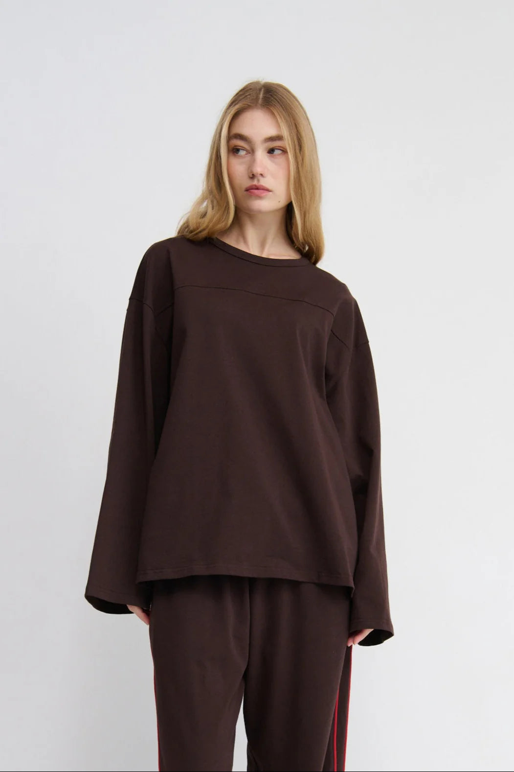 ISOLA LONGSLEEVE TEE - CHOCOLATE