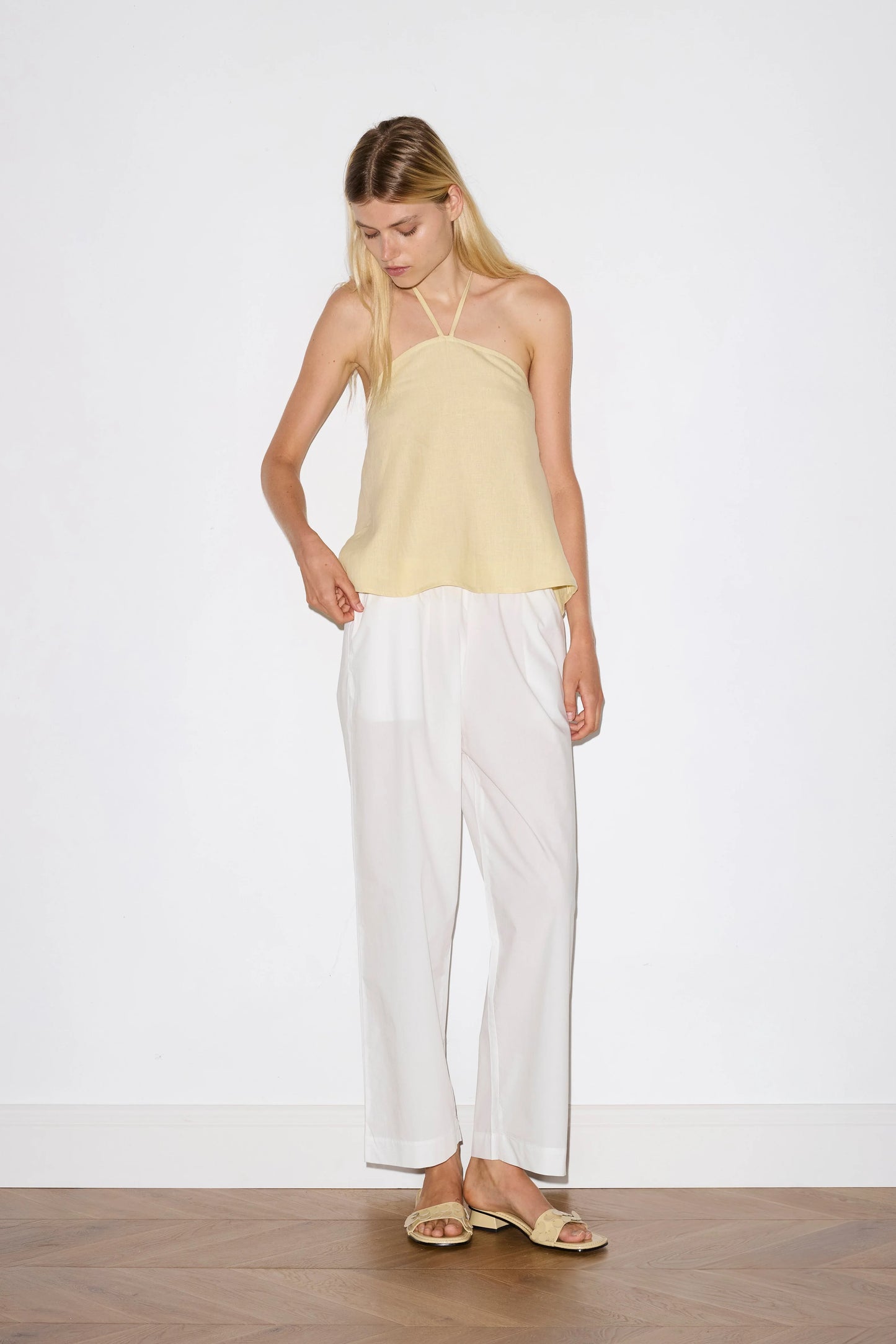 (PRE-ORDER) THE EASE TROUSER - WHITE 2026