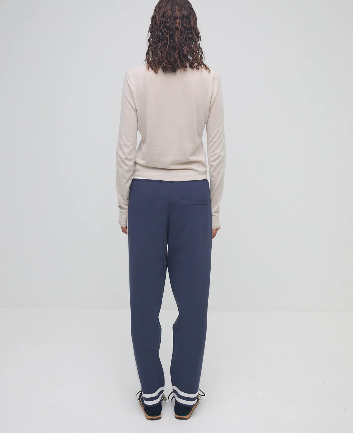 ORGANIC ROMEO TRACKPANT - NAVY