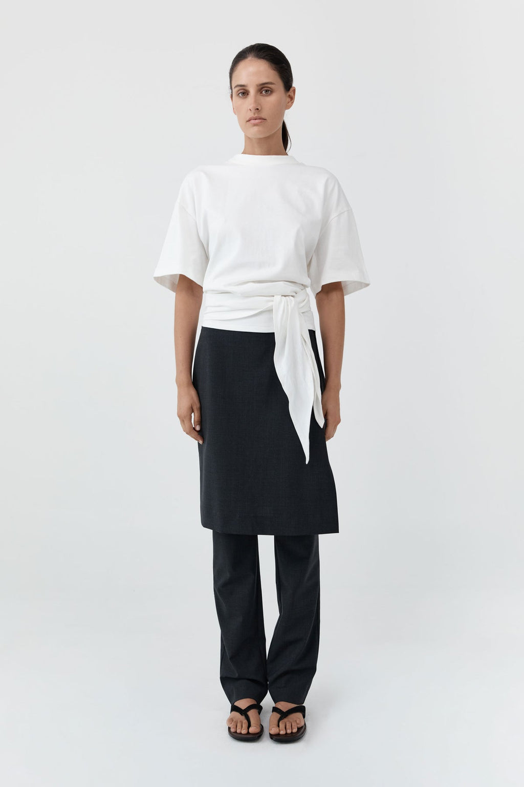 COTTON JERSEY SPLIT BLACK TEE - OFF WHITE