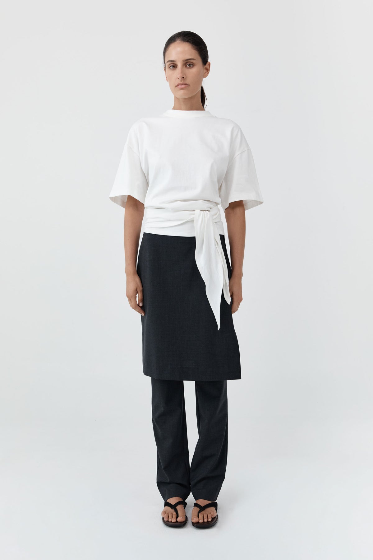 COTTON JERSEY SPLIT BLACK TEE - OFF WHITE