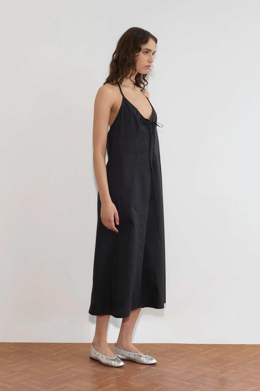 SEAMED HALTER DRESS - BLACK