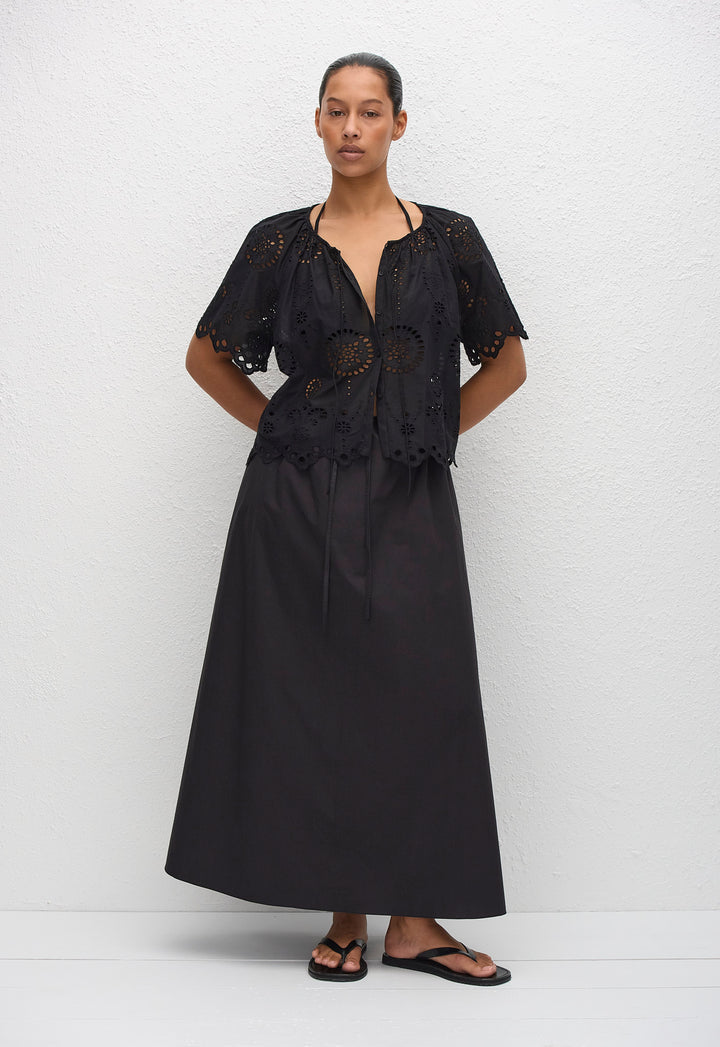 BRODERIE BLOUSE - BLACK