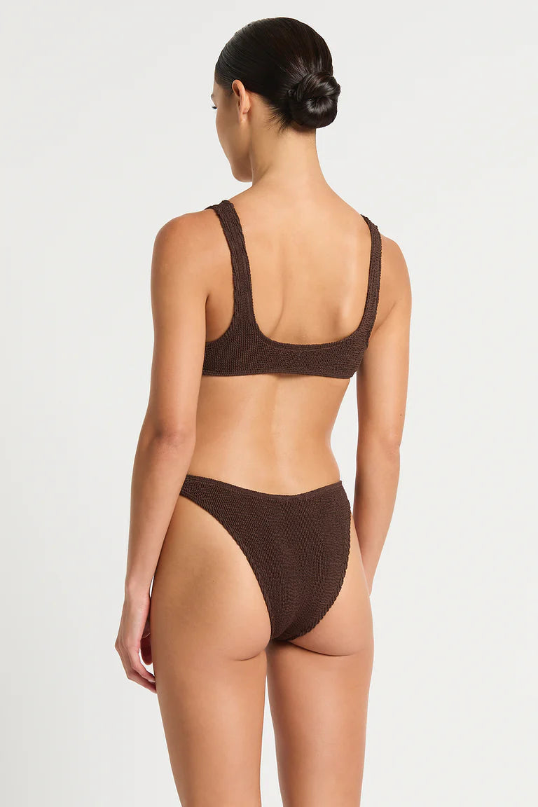 THE RING SCOUT CROP - DARK CHOCOLATE ECO