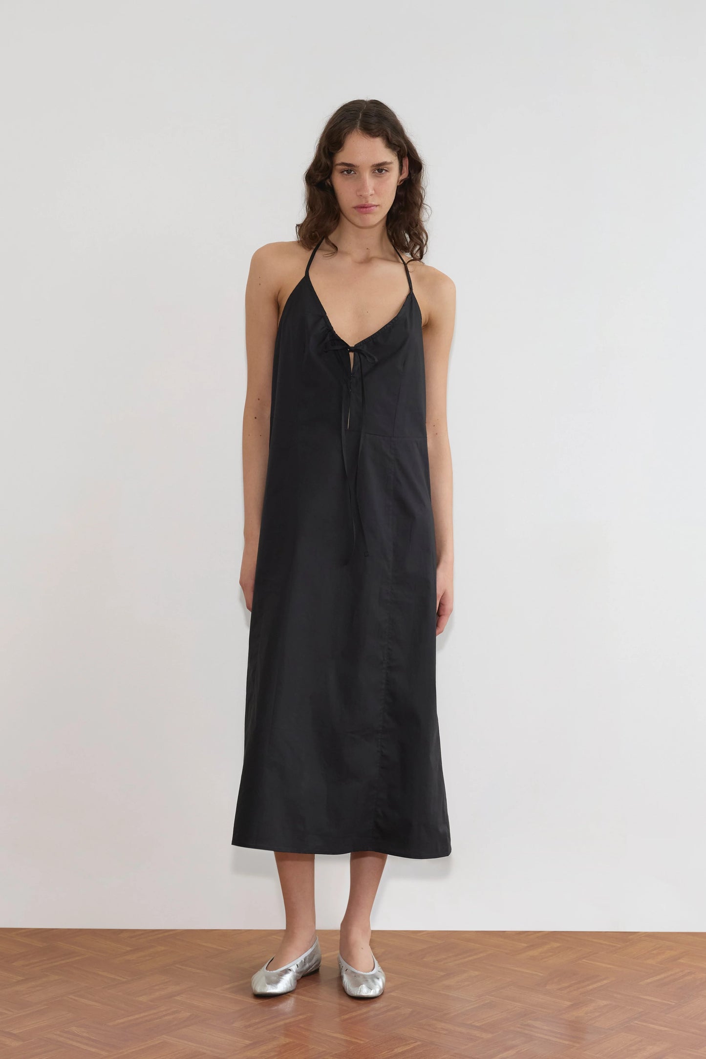 (PRE-ORDER) SEAMED HALTER DRESS - BLACK